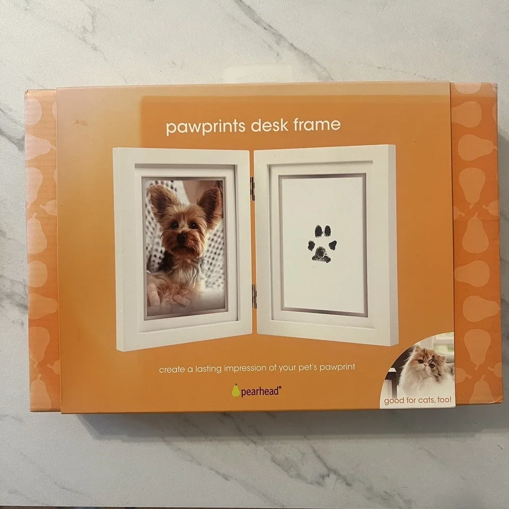 Pearhead Pawprints Desk Frame & Ink Impression Kit